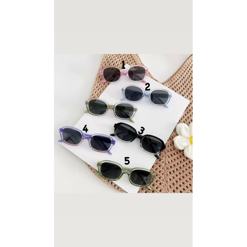 عینک فرم شیشه ای